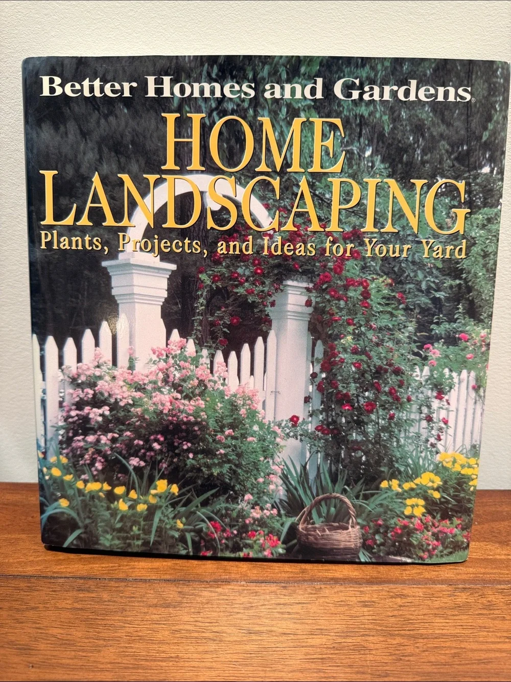 Set of Better Homes & Gardens Hardcover Gardening Landscaping Coffee Table Books